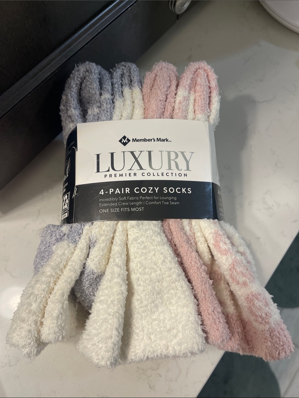 Members Mark 4-Pack Cozy Socks-new